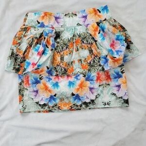 Zara women puff peplum pencil mini skirt Hawaiin floral print S